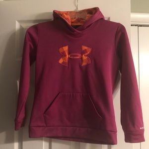 Girls Under Armour pullover